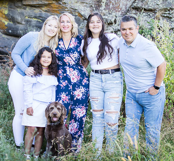 Pablo Hernandez, Accountant & Family